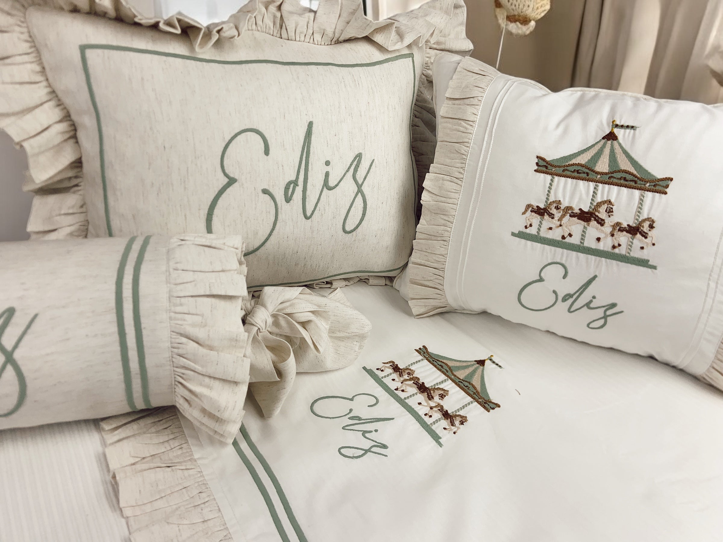 Luxury Carousel Pike Seti