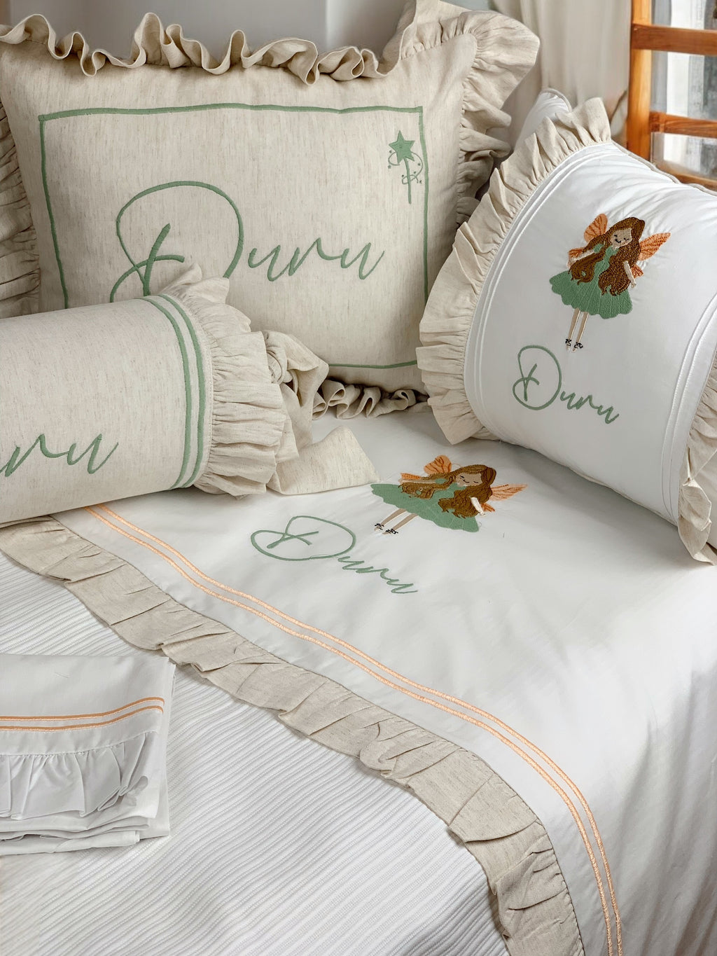 مجموعة فاخرة من طيور الجنيات الطبيعية