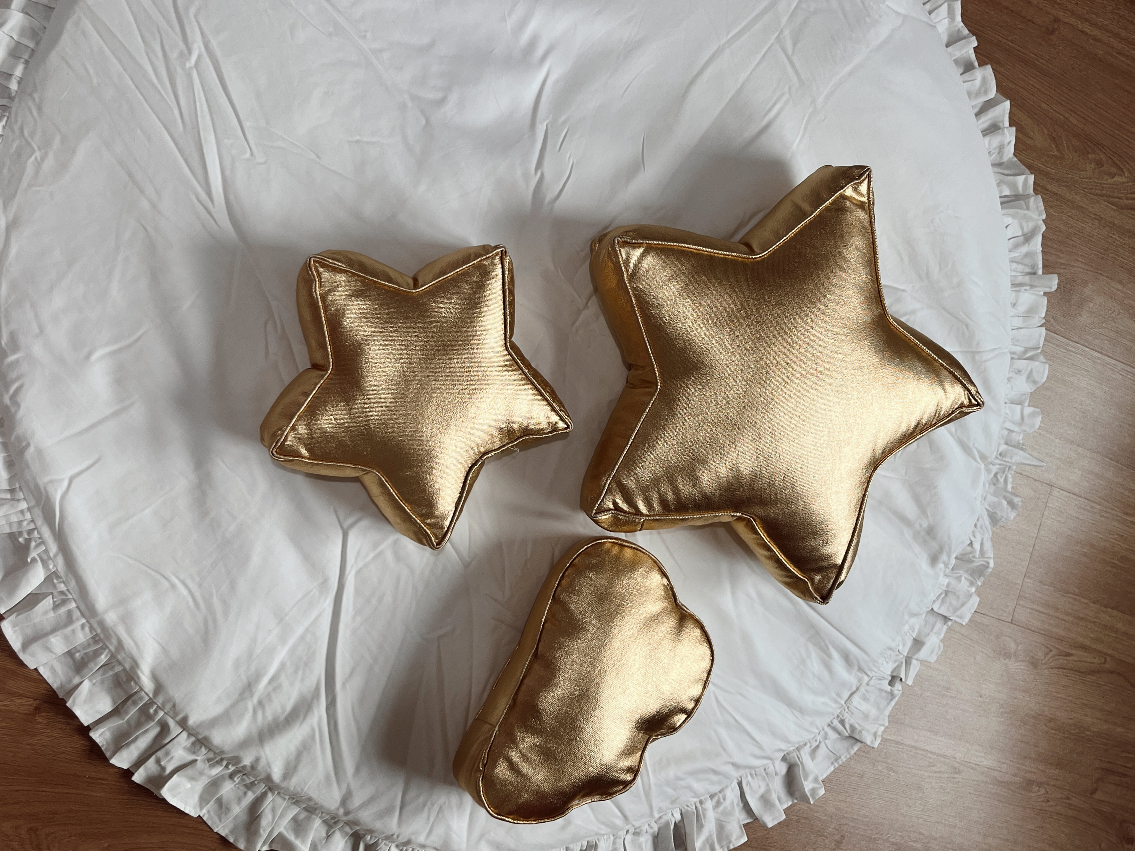 Lumière Star Gold Decorative Pillow