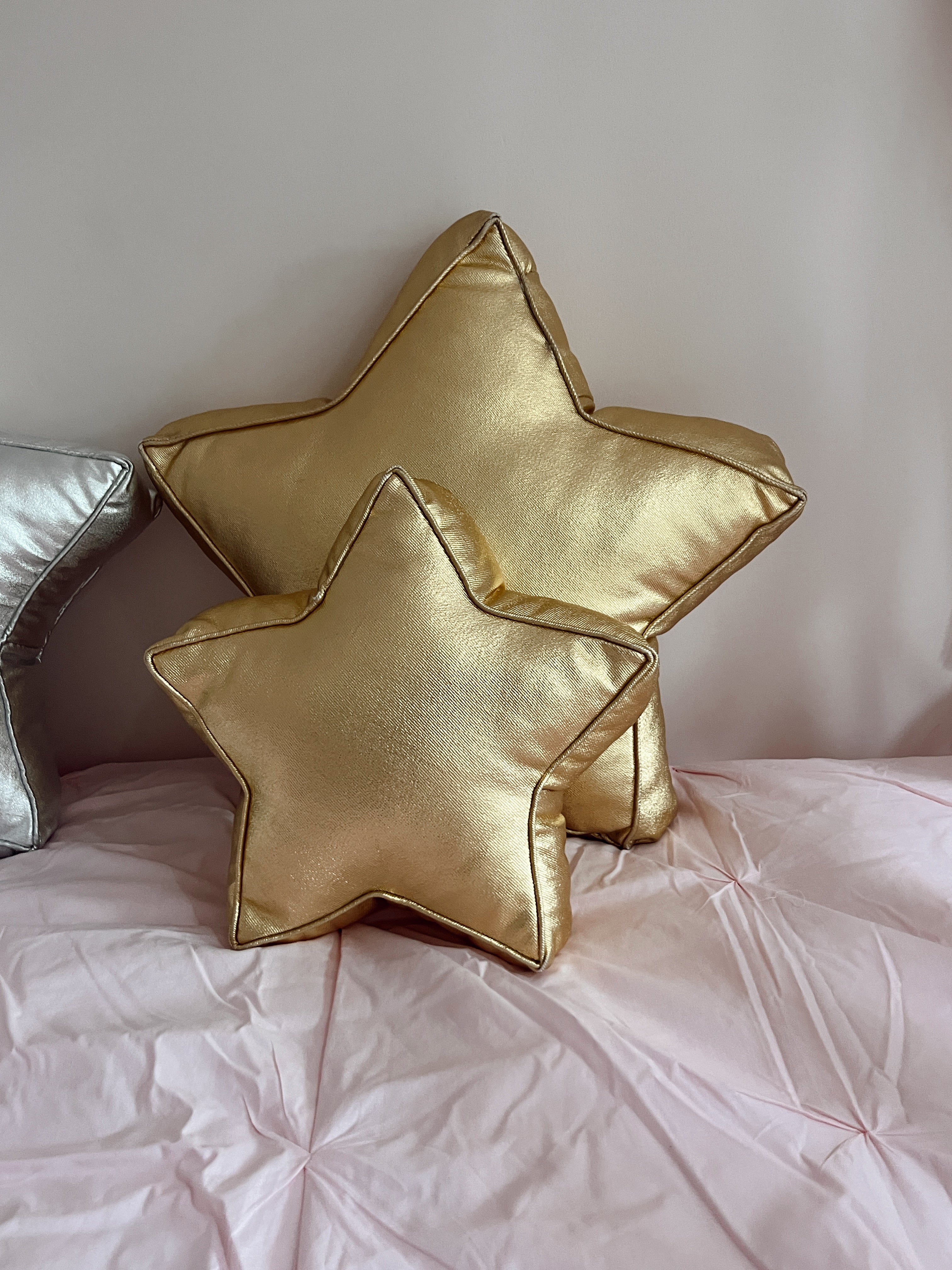 Lumière Star Gold Decorative Pillow